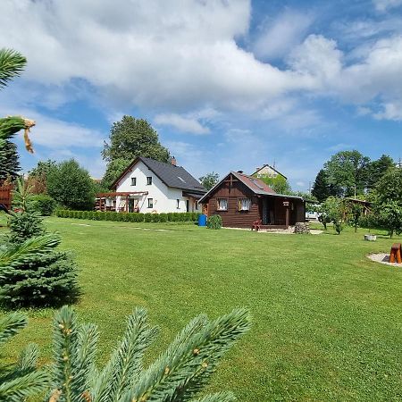 Dum A Chatka Pod Smrkem Nove Mesto pod Smrkem Buitenkant foto