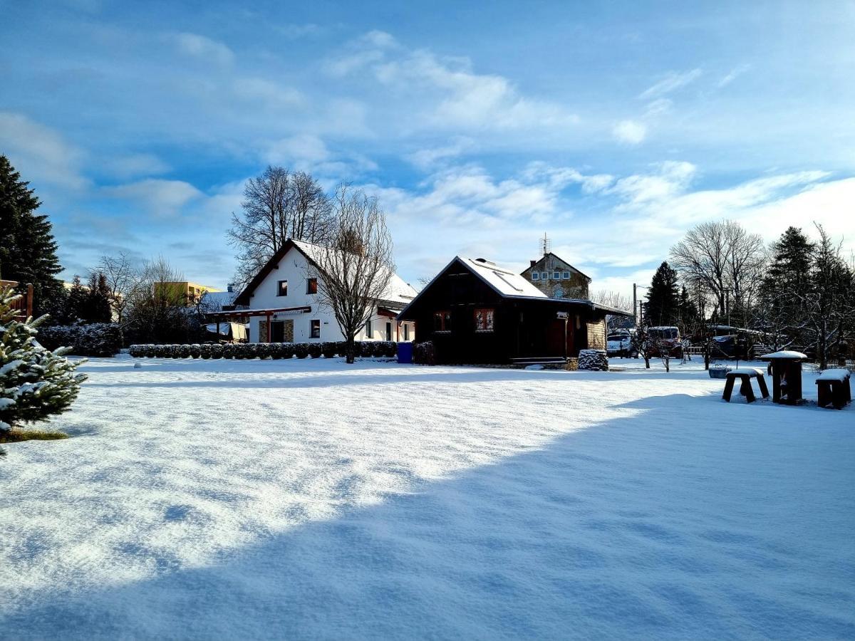 Dum A Chatka Pod Smrkem Nove Mesto pod Smrkem Buitenkant foto