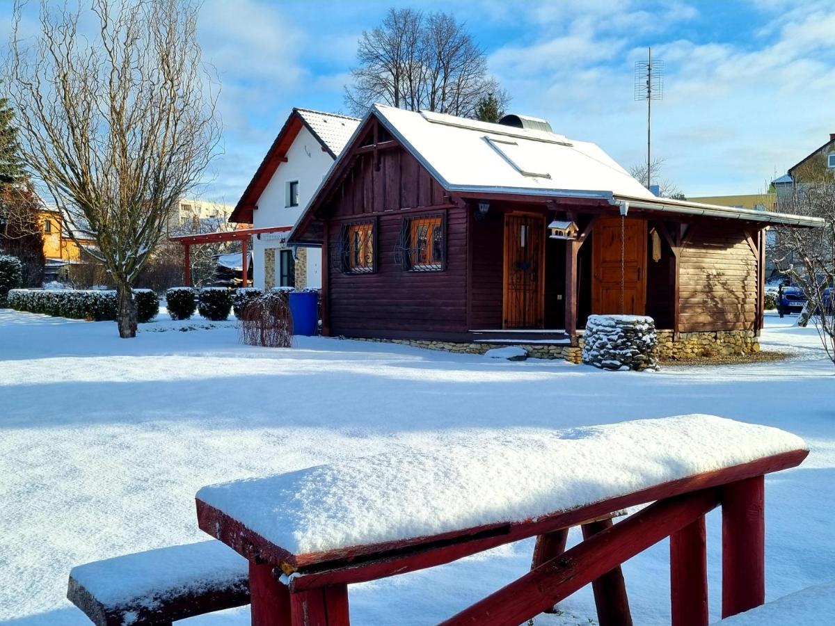 Dum A Chatka Pod Smrkem Nove Mesto pod Smrkem Buitenkant foto
